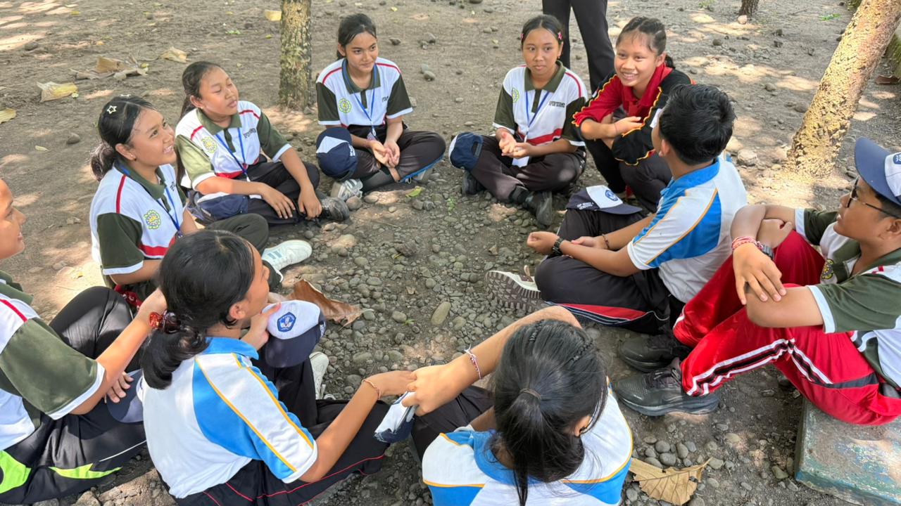 Latdas PMR Madya Hari 2